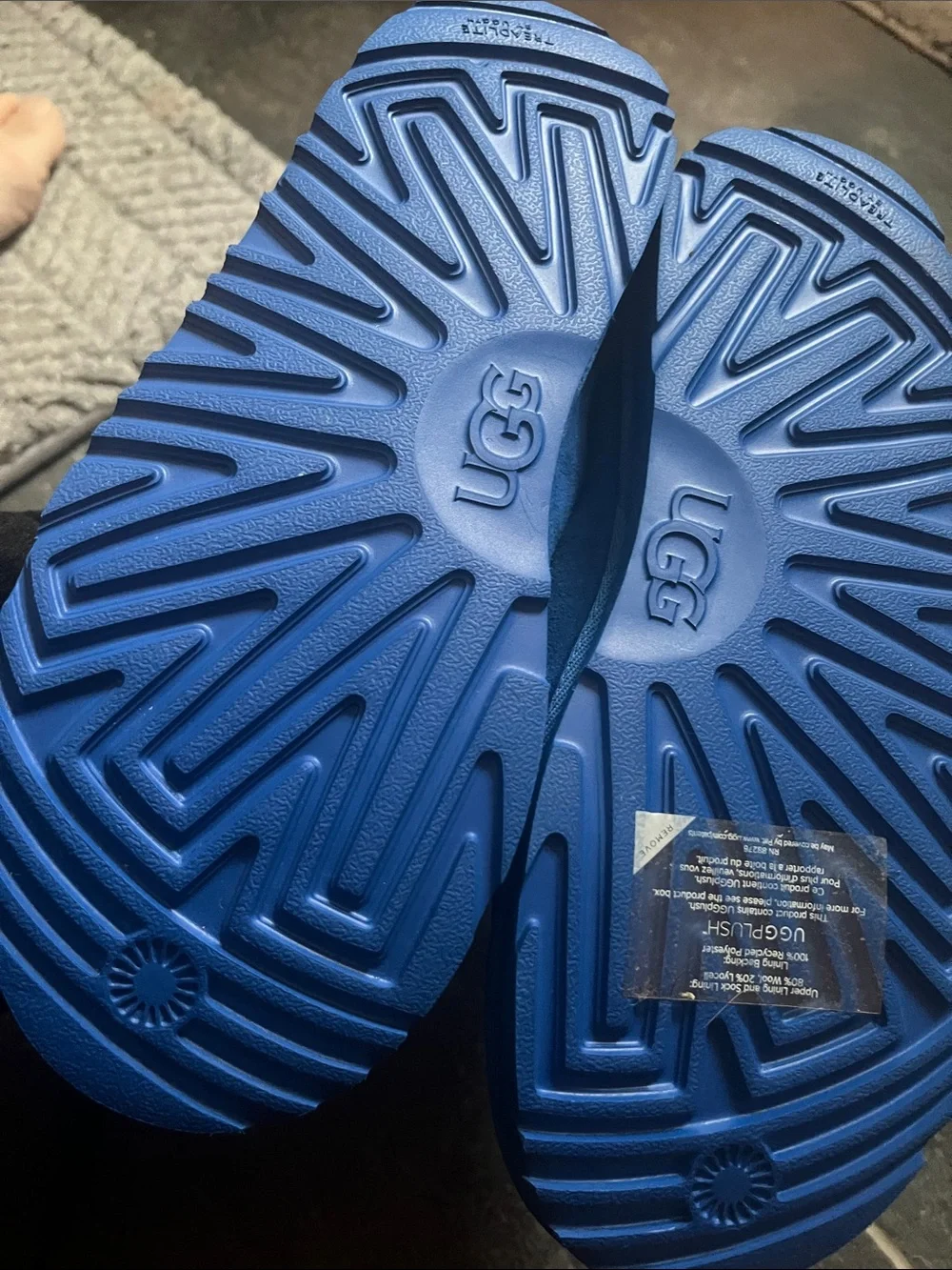 Uggs electric blue kids size 6 1019066K slippers Tasman II eu size 38